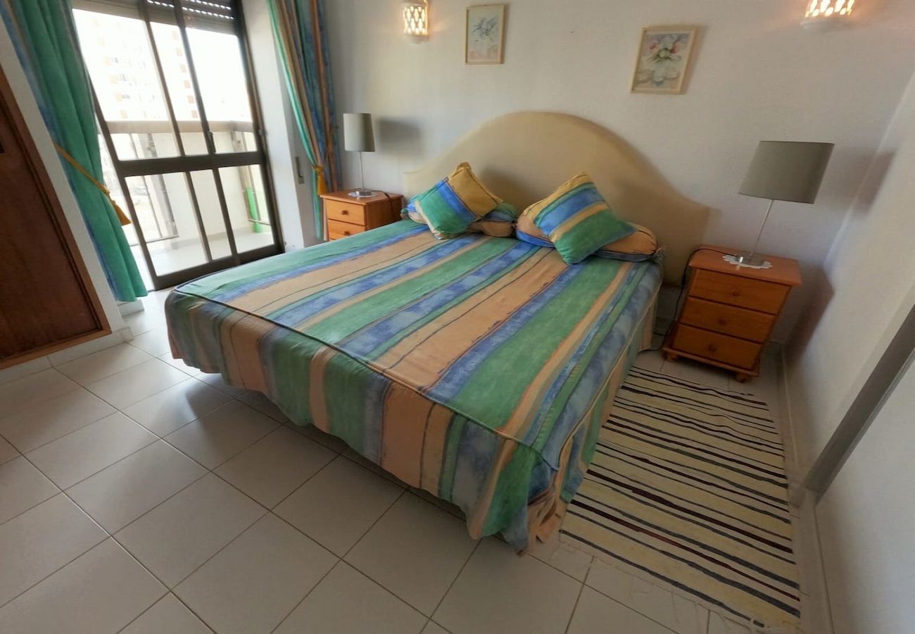 Apartamento em Armação de Pêra - Algarve, Apartamento T1 c/ varanda e vista mar, Armação de Pêra