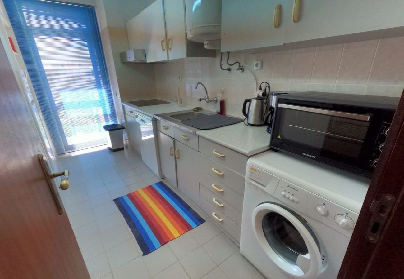 Apartamento em Armação de Pêra - Algarve, Apartamento T1 c/ varanda e vista mar, Armação de Pêra