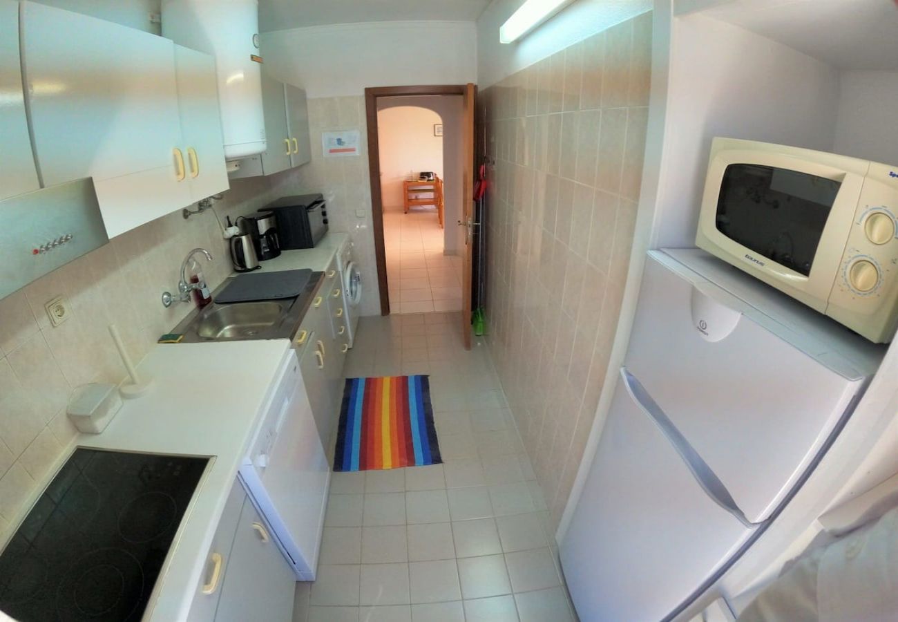 Apartamento em Armação de Pêra - Algarve, Apartamento T1 c/ varanda e vista mar, Armação de Pêra