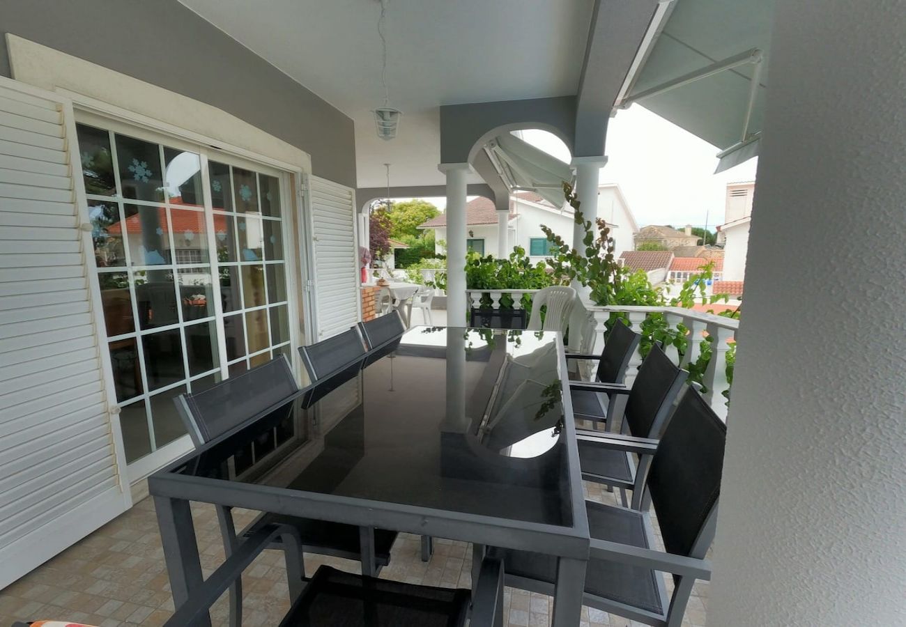Apartamento em Corroios - Marisol, maravilhoso T4 duplex c/ piscina e jardim, Caparica, Almada, Lisboa