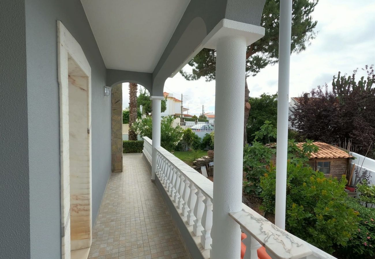 Apartamento em Corroios - Marisol, maravilhoso T4 duplex c/ piscina e jardim, Caparica, Almada, Lisboa