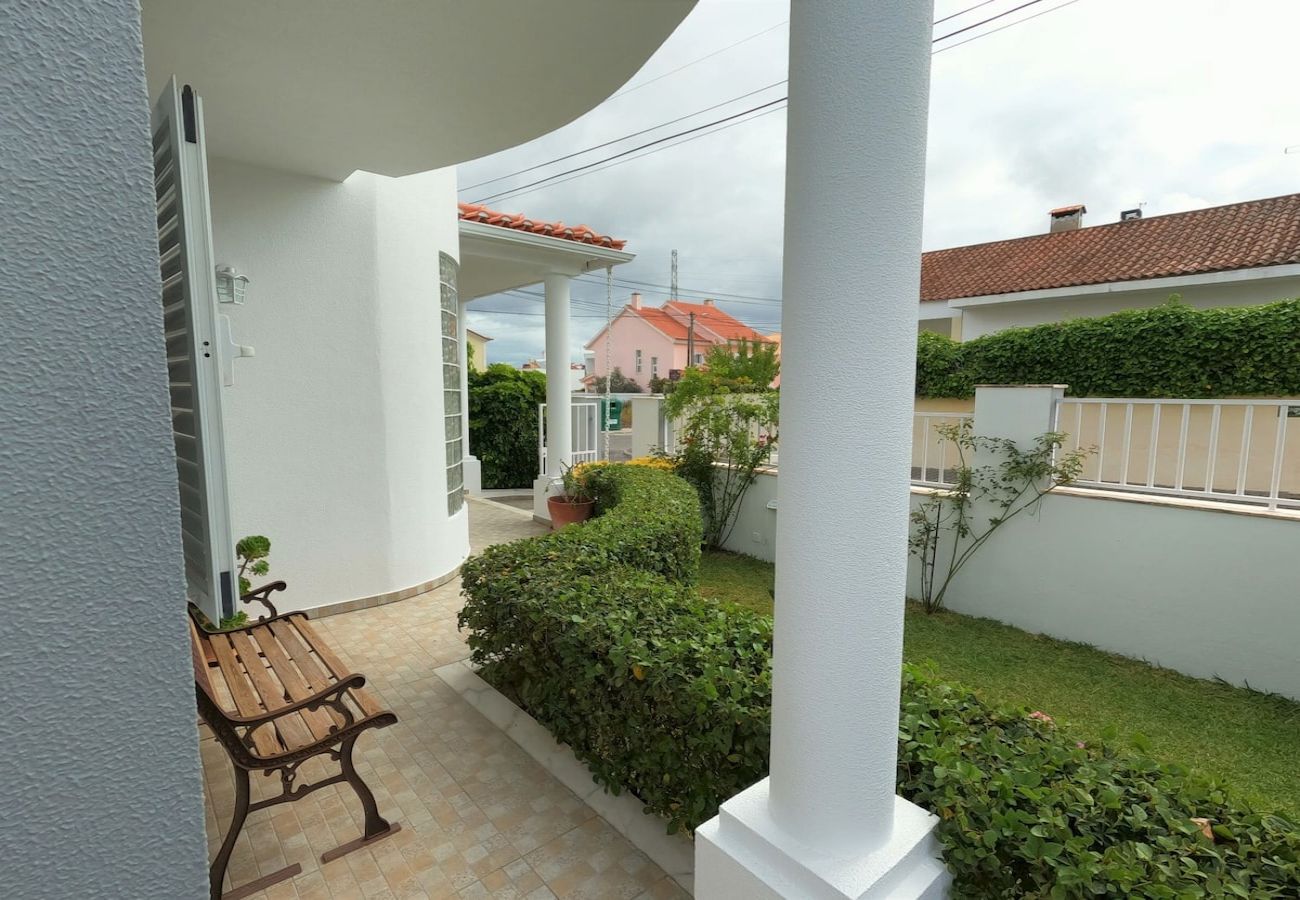 Apartamento em Corroios - Marisol, maravilhoso T4 duplex c/ piscina e jardim, Caparica, Almada, Lisboa