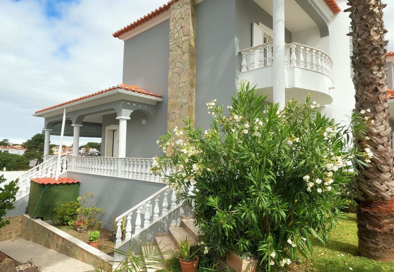Apartamento em Corroios - Marisol, maravilhoso T4 duplex c/ piscina e jardim, Caparica, Almada, Lisboa