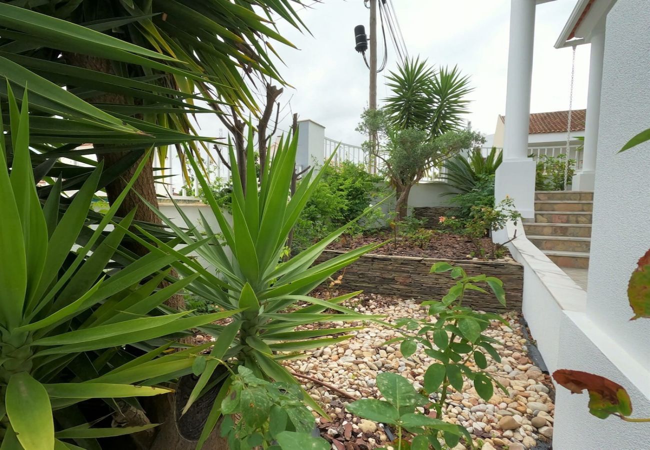 Apartamento em Corroios - Marisol, maravilhoso T4 duplex c/ piscina e jardim, Caparica, Almada, Lisboa