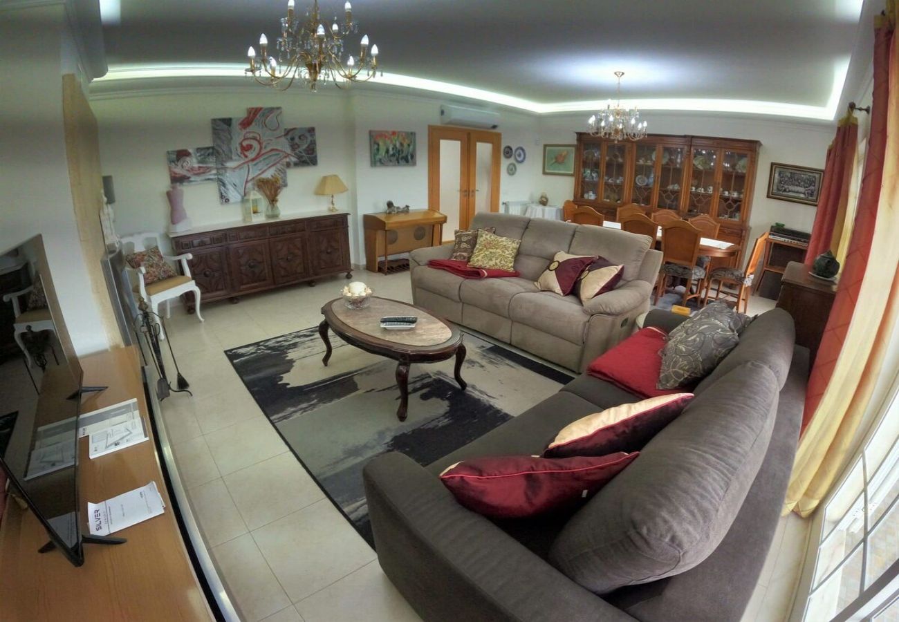 Apartamento em Corroios - Marisol, maravilhoso T4 duplex c/ piscina e jardim, Caparica, Almada, Lisboa