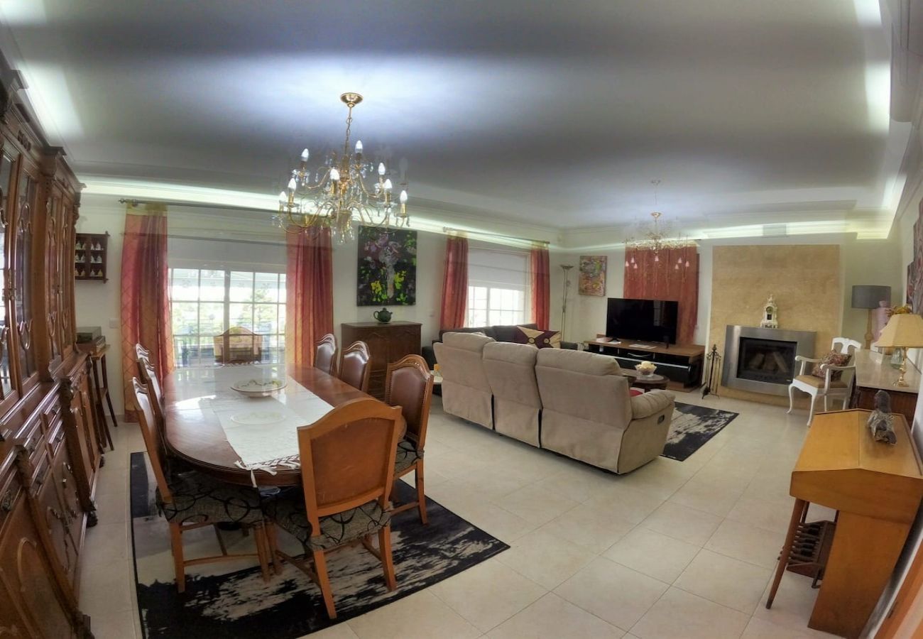 Apartamento em Corroios - Marisol, maravilhoso T4 duplex c/ piscina e jardim, Caparica, Almada, Lisboa