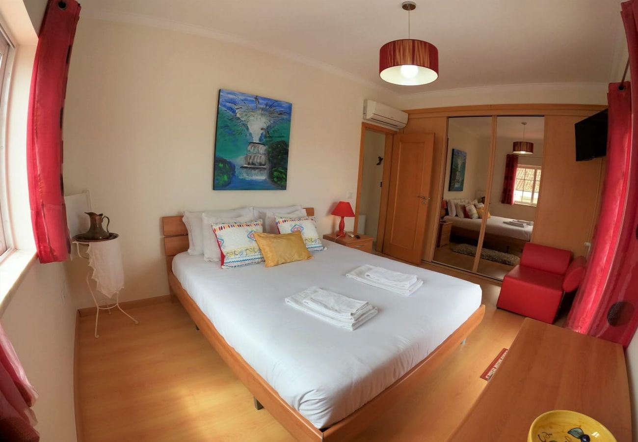 Apartamento em Corroios - Marisol, maravilhoso T4 duplex c/ piscina e jardim, Caparica, Almada, Lisboa