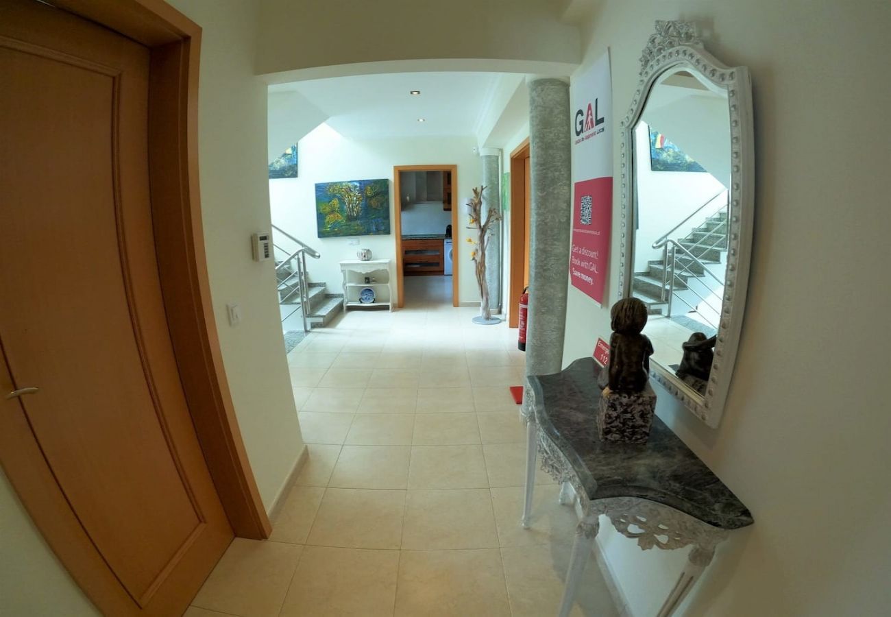 Apartamento em Corroios - Marisol, maravilhoso T4 duplex c/ piscina e jardim, Caparica, Almada, Lisboa
