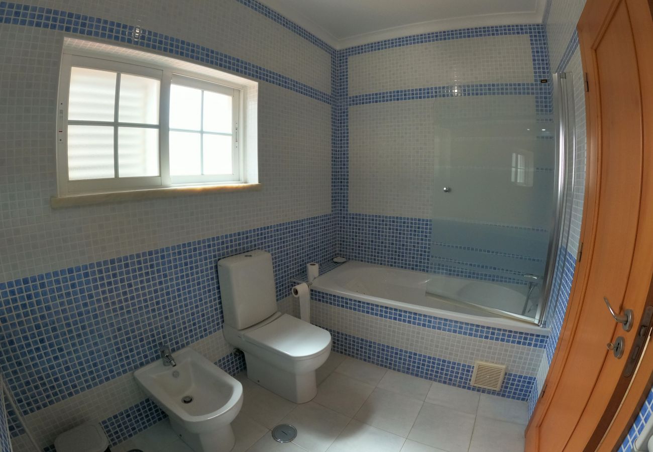 Apartamento em Corroios - Marisol, maravilhoso T4 duplex c/ piscina e jardim, Caparica, Almada, Lisboa