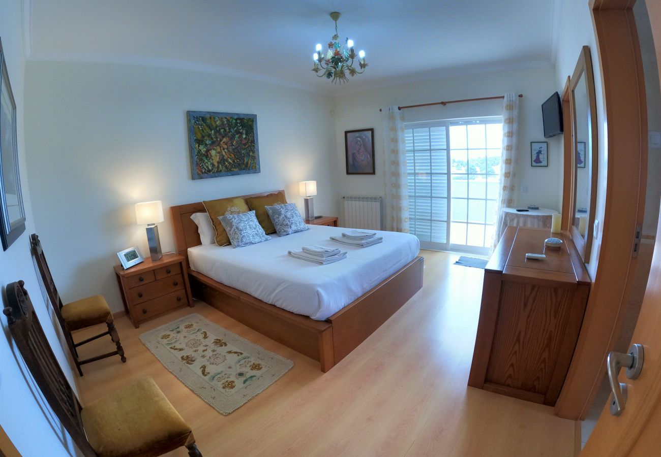 Apartamento em Corroios - Marisol, maravilhoso T4 duplex c/ piscina e jardim, Caparica, Almada, Lisboa