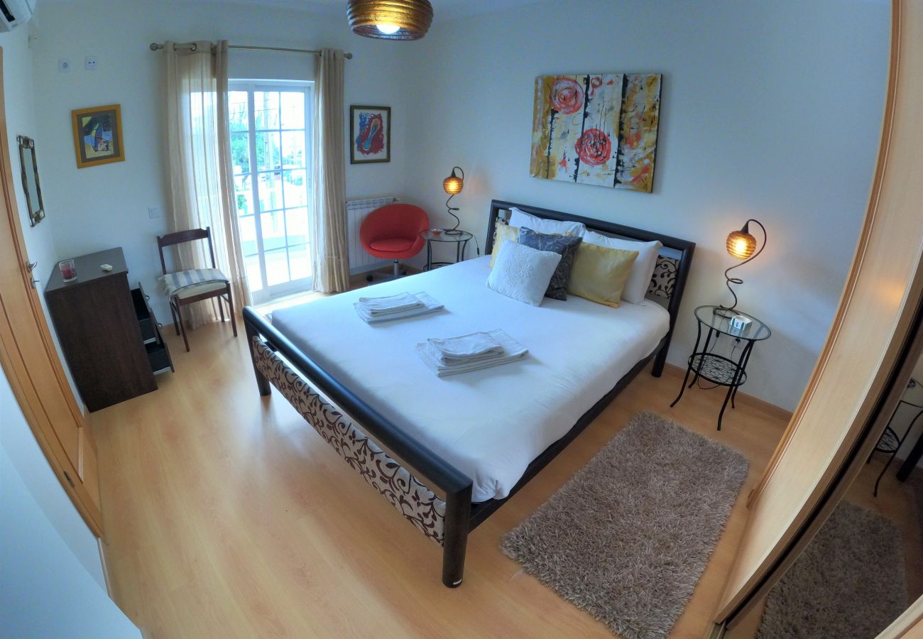 Apartamento em Corroios - Marisol, maravilhoso T4 duplex c/ piscina e jardim, Caparica, Almada, Lisboa