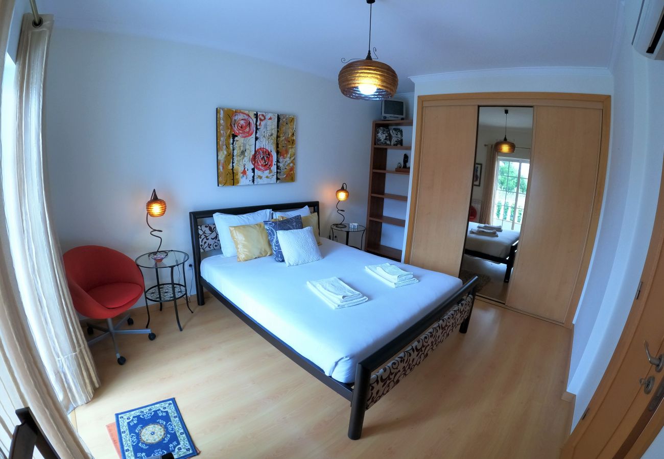 Apartamento em Corroios - Marisol, maravilhoso T4 duplex c/ piscina e jardim, Caparica, Almada, Lisboa