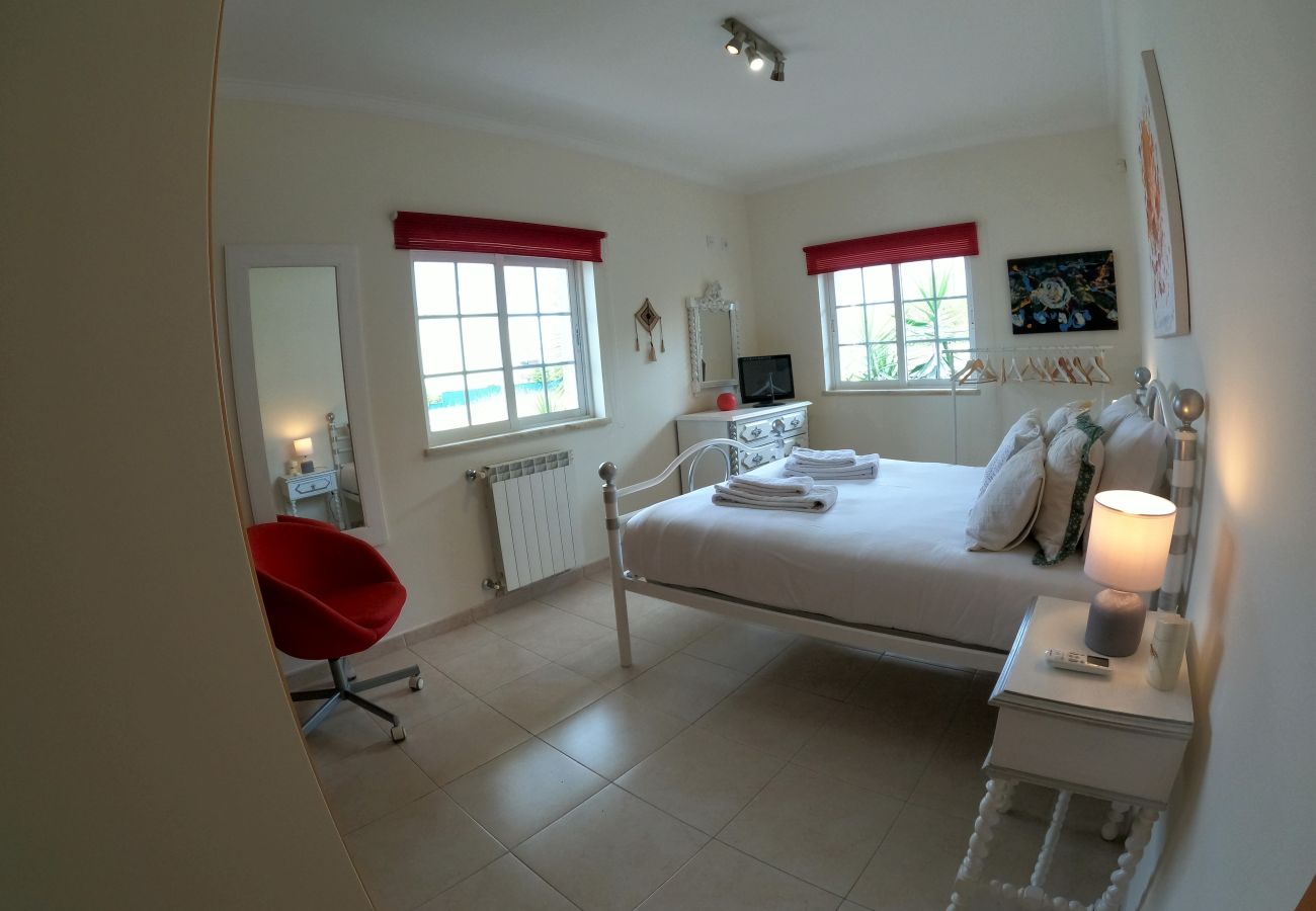 Apartamento em Corroios - Marisol, maravilhoso T4 duplex c/ piscina e jardim, Caparica, Almada, Lisboa