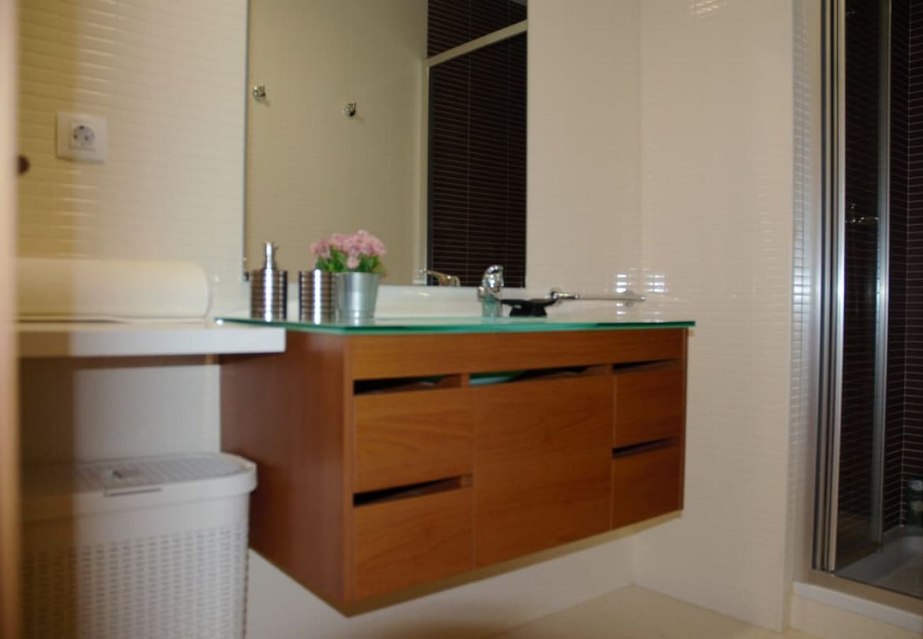 Apartamento em Olhão - Algarve, apartamento T2 c/ piscina e varanda, Olhão