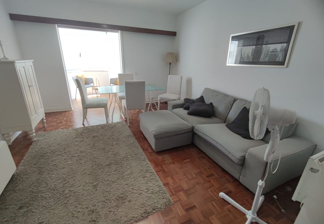 Apartamento em Carcavelos - Carcavelos, Acolhedor apartamento T3 em Cascais 
