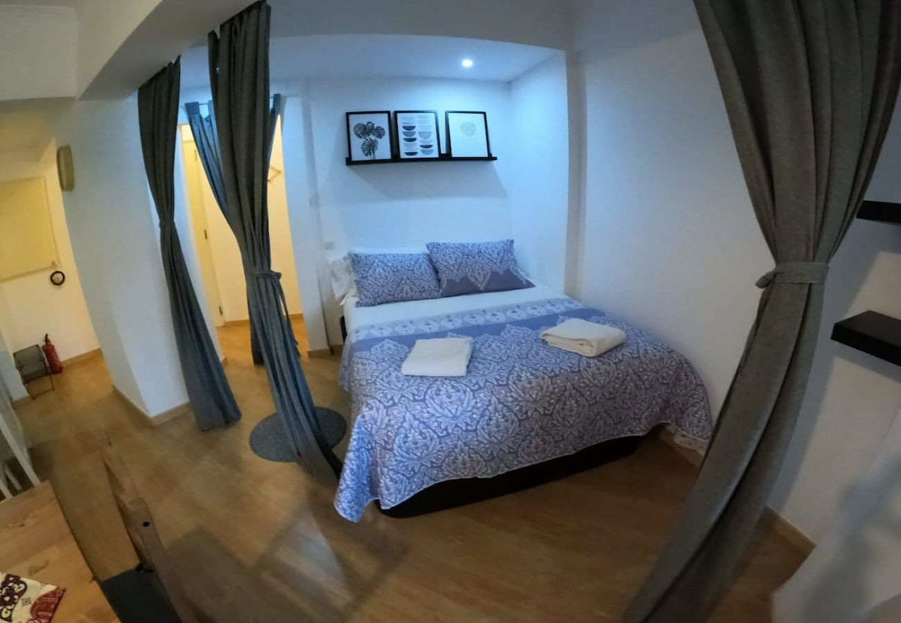 Estúdio em Paço de Arcos - Lisboa, acolhedor estúdio em Paço de Arcos, Oeiras, Lisboa