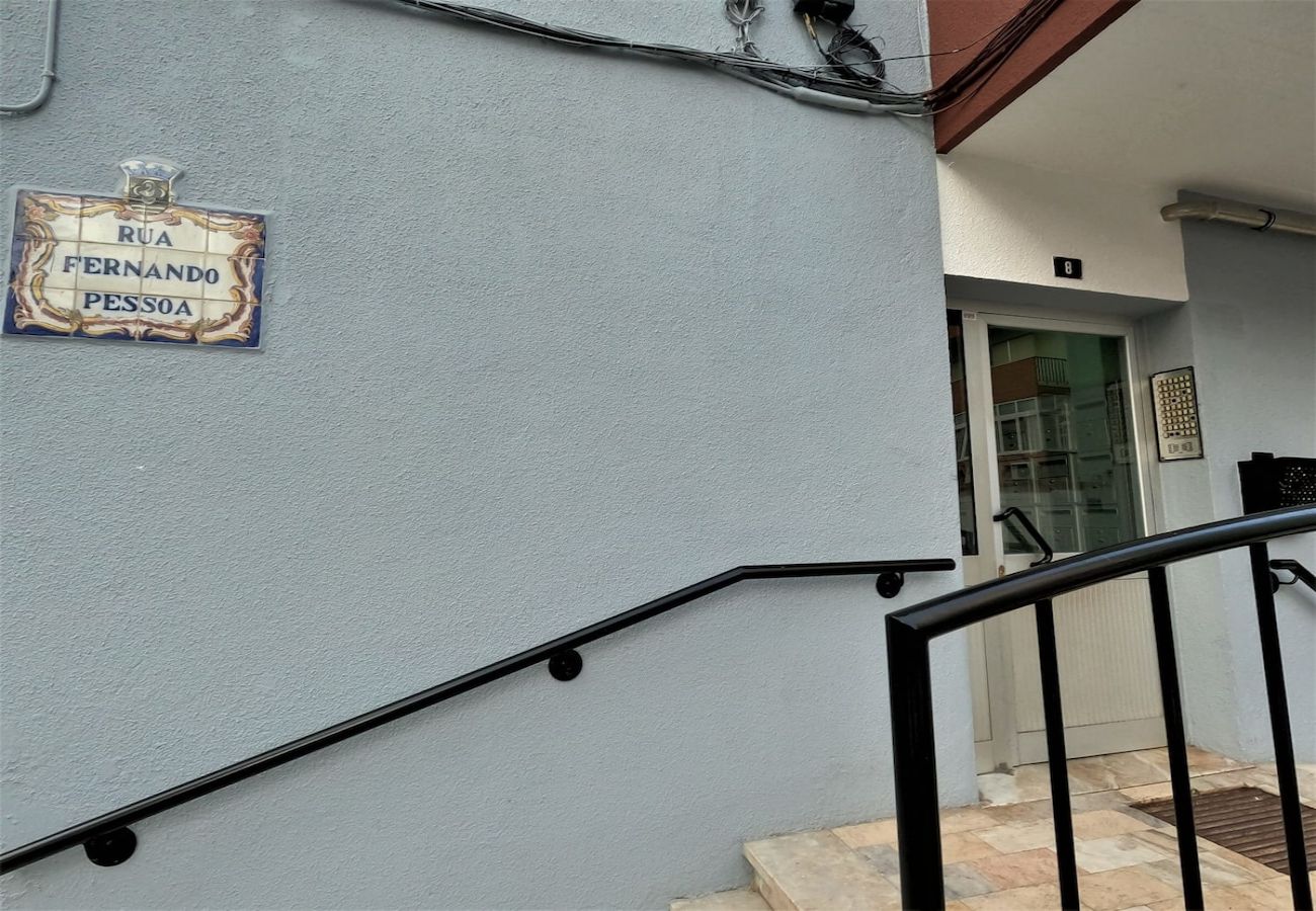 Estúdio em Paço de Arcos - Lisboa, acolhedor estúdio em Paço de Arcos, Oeiras, Lisboa