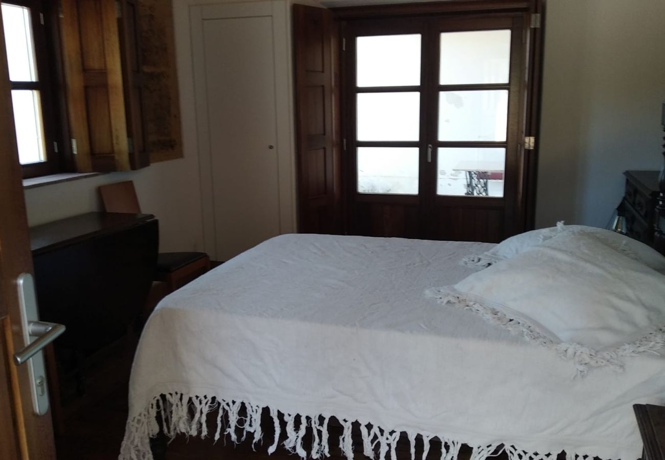 Estúdio em Boavista dos Pinheiros - Alentejo, Suite c/ Kitchenette em Monte típico, Odemira