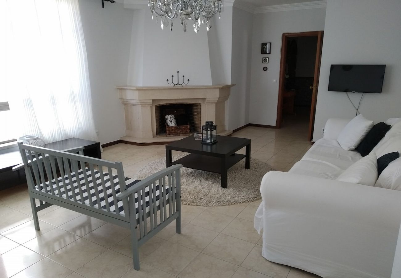 Apartamento em Cascais - Cascais, excelente apartamento de 2 quartos no centro de Cascais