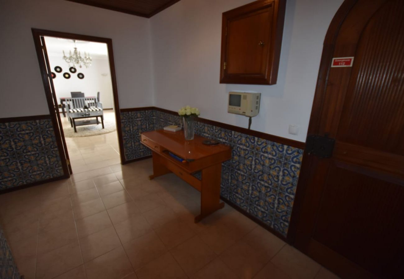 Apartamento em Cascais - Cascais, excelente apartamento de 2 quartos no centro de Cascais