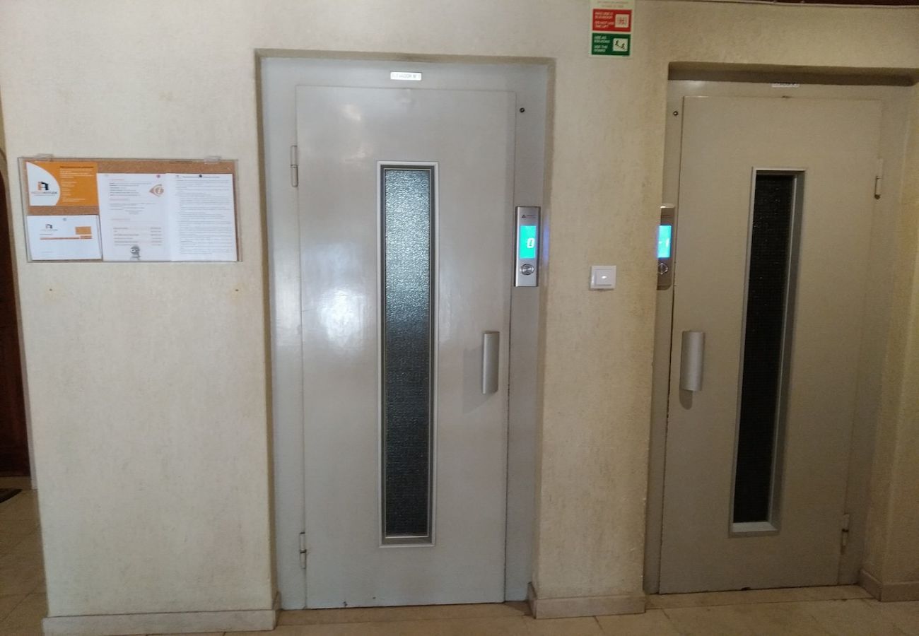Apartamento em Cascais - Cascais, excelente apartamento de 2 quartos no centro de Cascais
