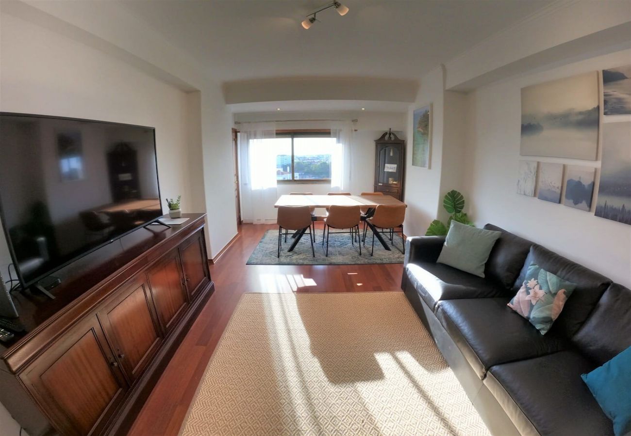 Apartamento em Linda a Velha - Lisboa, apartamento T2 em condominio, Linda-a-Velha, Oeiras, Lisboa