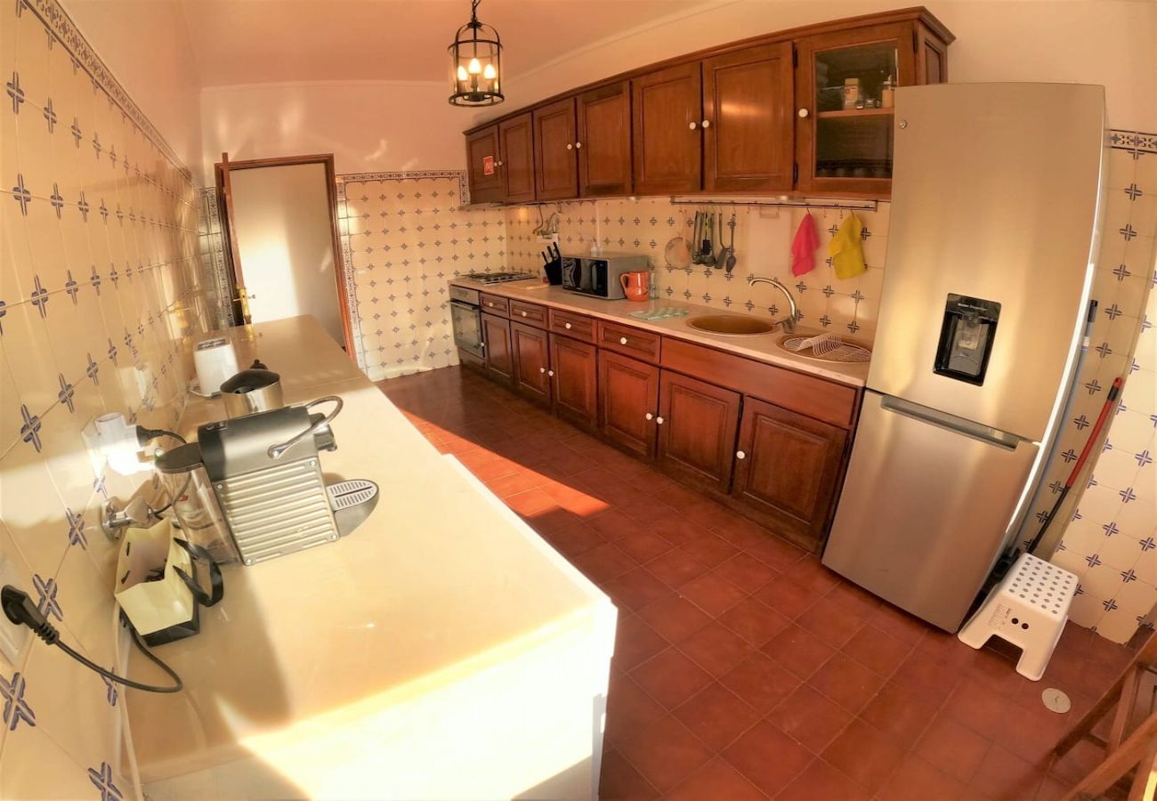 Apartamento em Linda a Velha - Lisboa, apartamento T2 em condominio, Linda-a-Velha, Oeiras, Lisboa