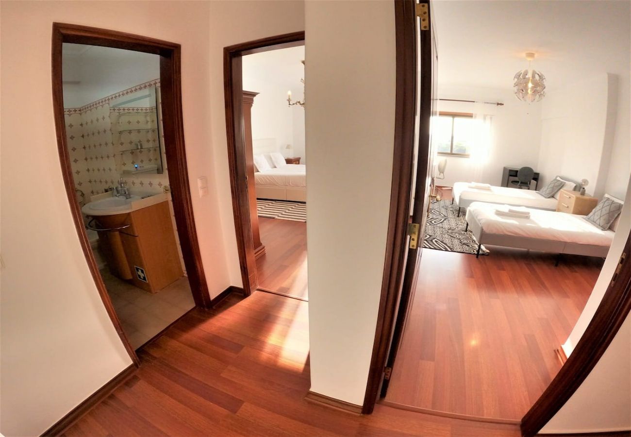 Apartamento em Linda a Velha - Lisboa, apartamento T2 em condominio, Linda-a-Velha, Oeiras, Lisboa