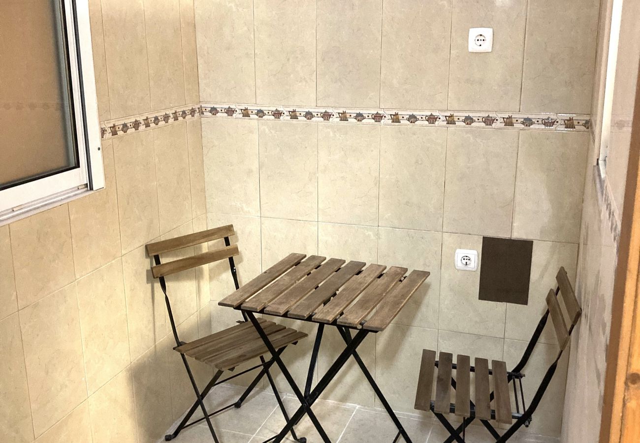 Apartamento em Lisboa - Lisboa, apartamento T2 em bairro típico, Sapadores, Lisboa