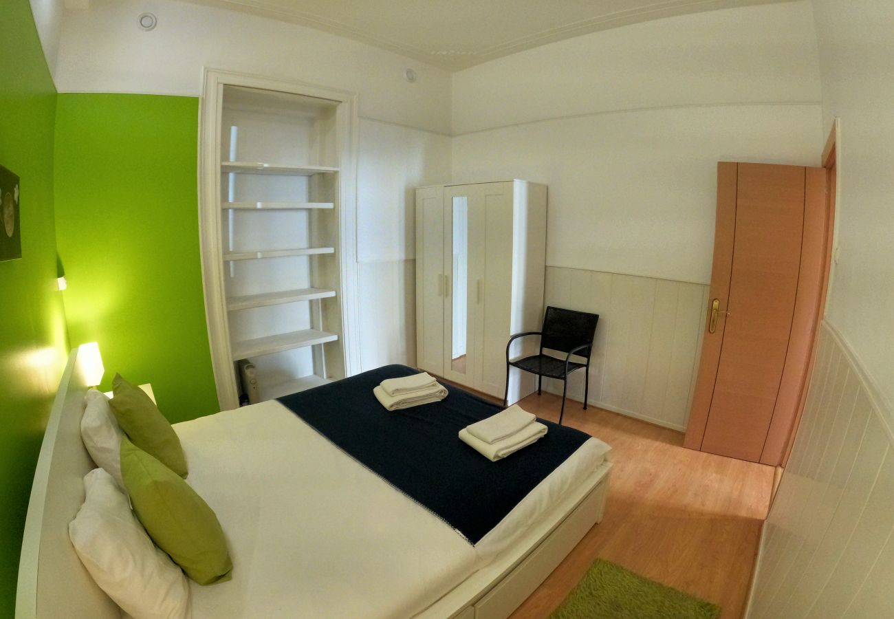 Apartamento em Lisboa - Lisboa, apartamento T2 em bairro típico, Sapadores, Lisboa