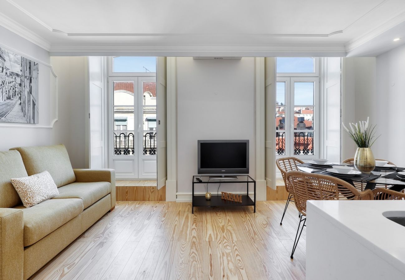 Apartamento em Lisboa - Lisboa, lindo apartamento de 2 quartos com boas vistas na Rua Augusta, Lisboa