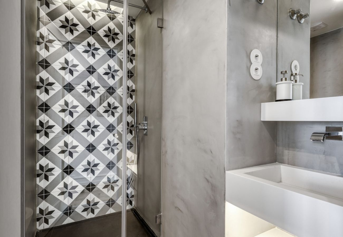 Apartamento em Lisboa - Lisboa, lindo apartamento de 2 quartos com boas vistas na Rua Augusta, Lisboa