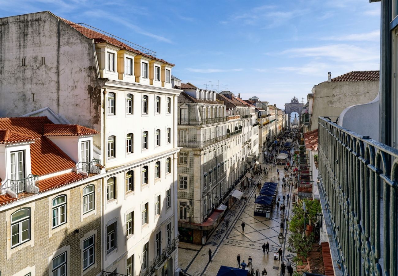 Apartamento em Lisboa - Lisboa, lindo apartamento de 2 quartos com boas vistas na Rua Augusta, Lisboa