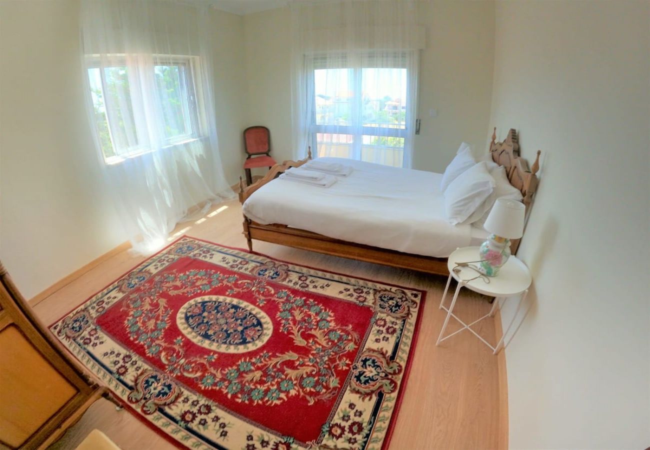 Apartamento em Charneca de Caparica - Caparica, apartamento T4 duplex c/ piscina, Charneca de Caparica, Lisboa