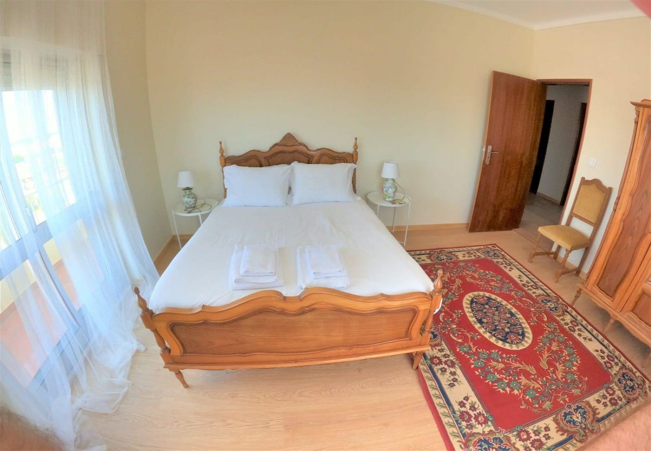 Apartamento em Charneca de Caparica - Caparica, apartamento T4 duplex c/ piscina, Charneca de Caparica, Lisboa