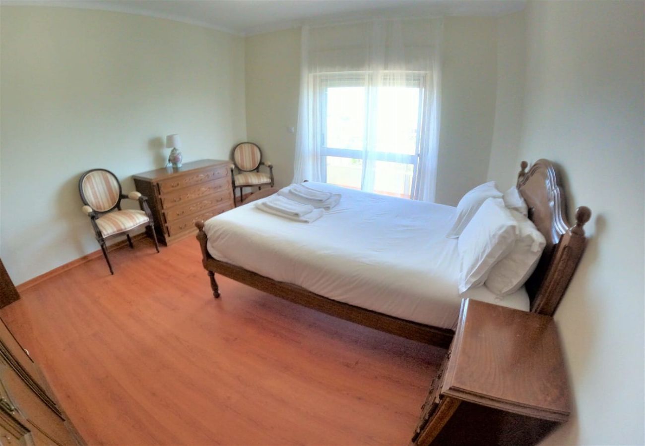 Apartamento em Charneca de Caparica - Caparica, apartamento T4 duplex c/ piscina, Charneca de Caparica, Lisboa