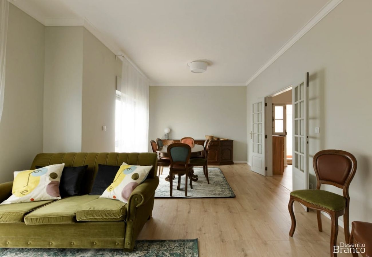 Apartamento em Charneca de Caparica - Caparica, apartamento T4 duplex c/ piscina, Charneca de Caparica, Lisboa