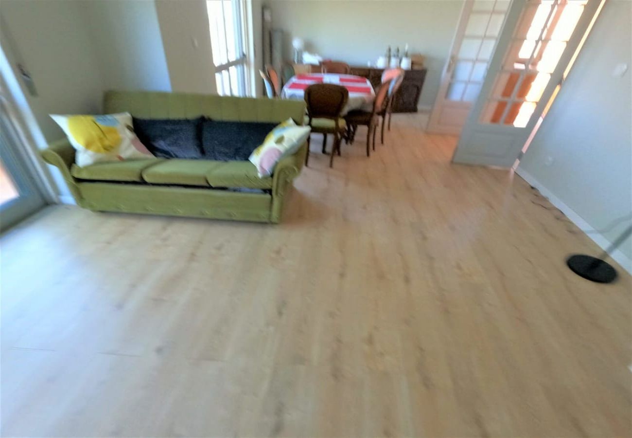 Apartamento em Charneca de Caparica - Caparica, apartamento T4 duplex c/ piscina, Charneca de Caparica, Lisboa