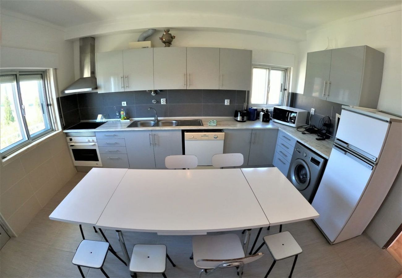 Apartamento em Charneca de Caparica - Caparica, apartamento T4 duplex c/ piscina, Charneca de Caparica, Lisboa