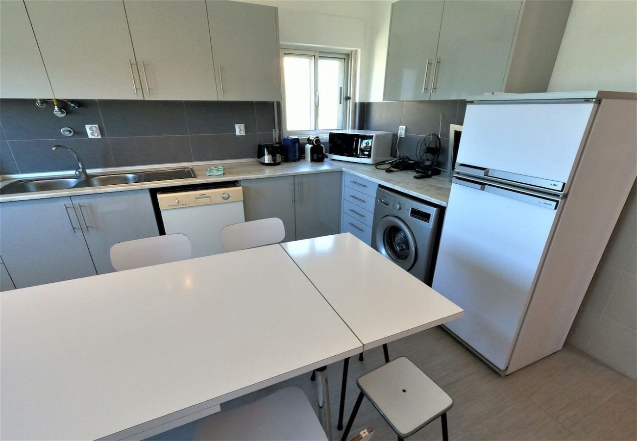 Apartamento em Charneca de Caparica - Caparica, apartamento T4 duplex c/ piscina, Charneca de Caparica, Lisboa