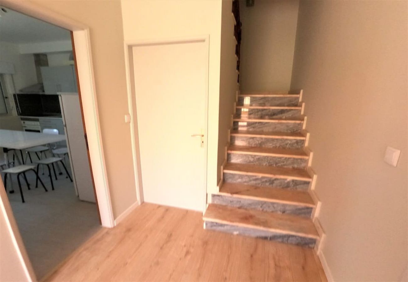 Apartamento em Charneca de Caparica - Caparica, apartamento T4 duplex c/ piscina, Charneca de Caparica, Lisboa
