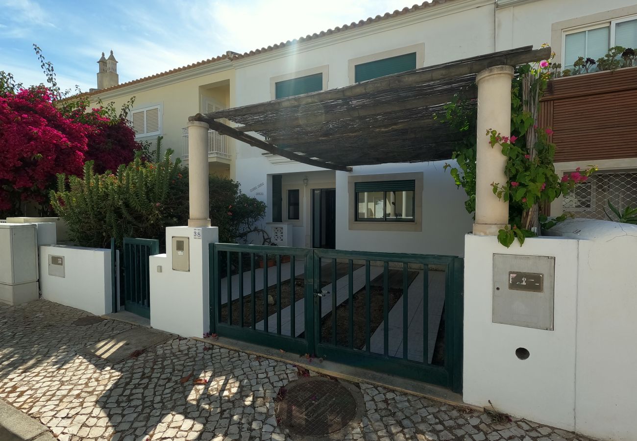 Casa em Pêra - Algarve, Moradia Indenpedente, 4 quartos, Pêra