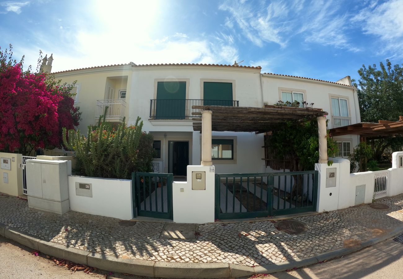 Casa em Pêra - Algarve, Moradia Indenpedente, 4 quartos, Pêra