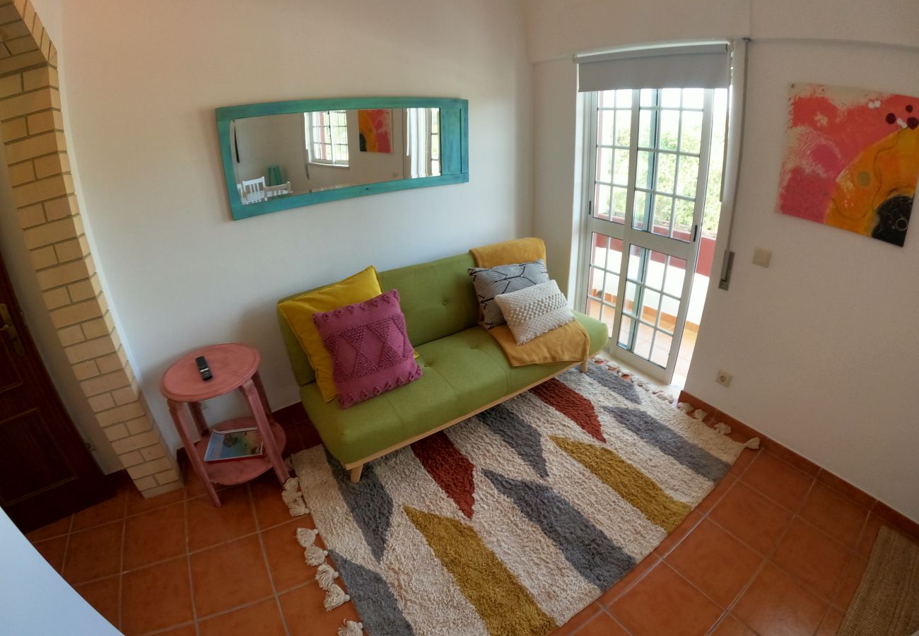 Apartamento em São Brás de Alportel - Algarve, apartamento T1 renovado c/ varanda, S. Brás de Alportel