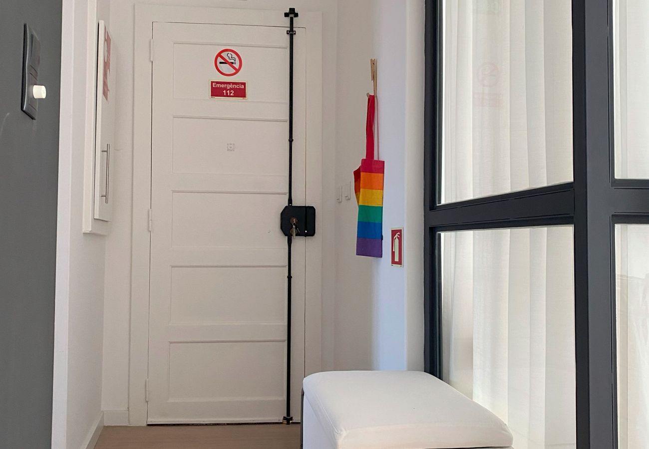Apartamento em Amadora -  Lisboa, renovado apartamento T2 junto às Portas de Benfica