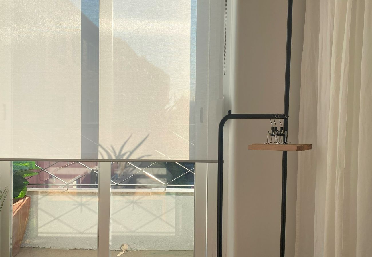 Apartamento em Amadora -  Lisboa, renovado apartamento T2 junto às Portas de Benfica