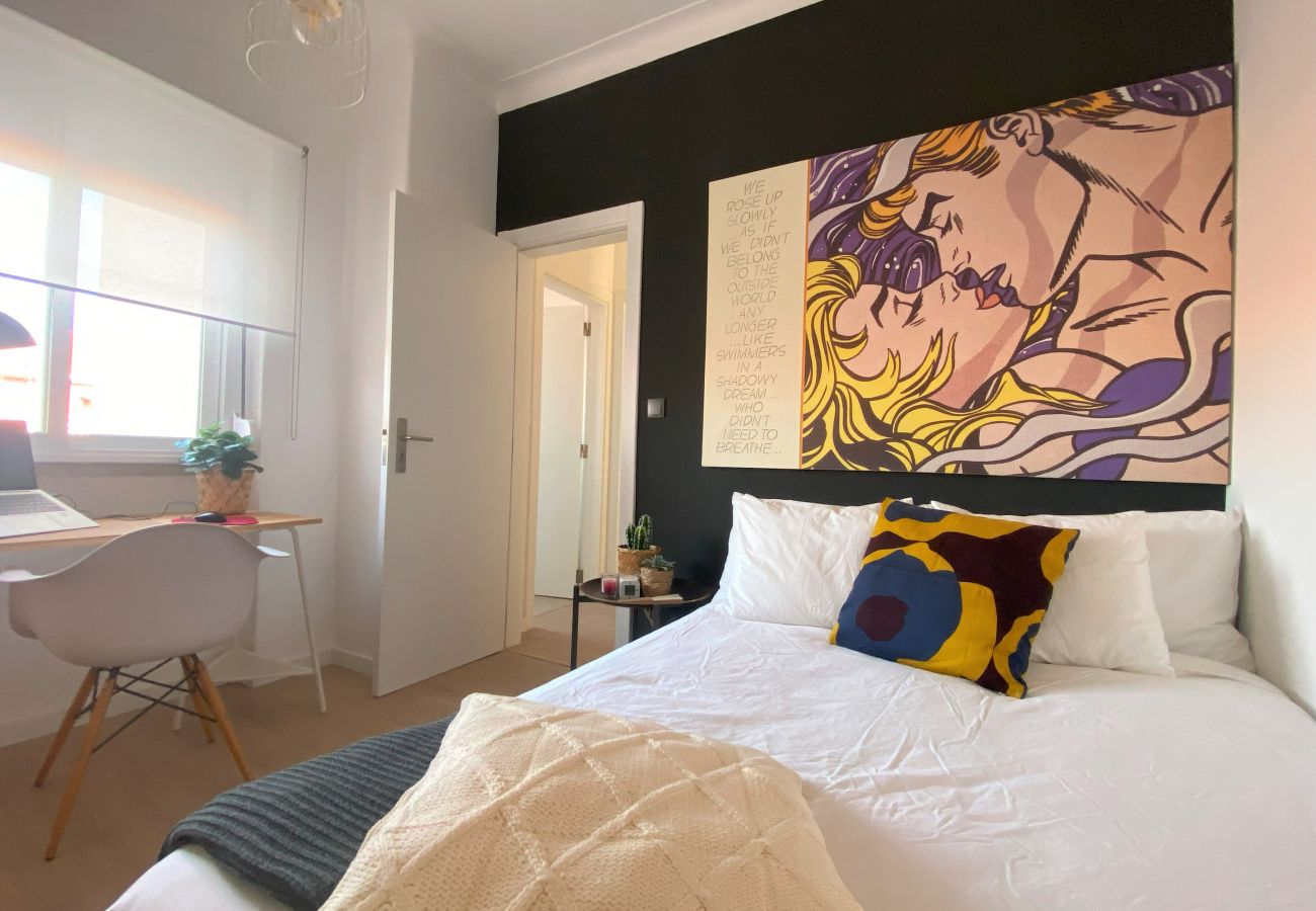 Apartamento em Amadora -  Lisboa, renovado apartamento T2 junto às Portas de Benfica