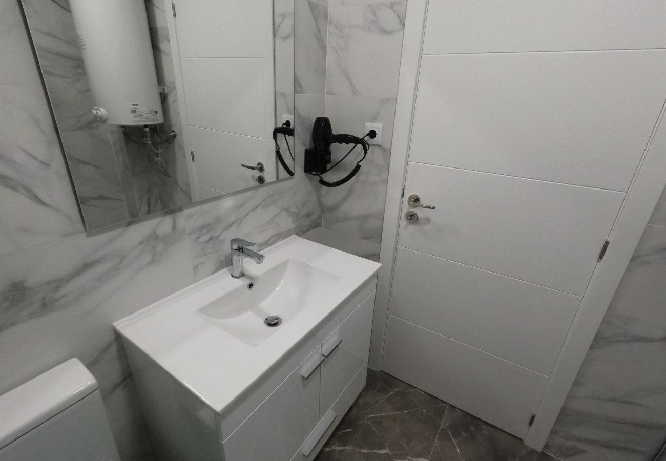 Apartamento em Costa de Caparica - Caparica, apartamento T1 Renovado, Costa de Caparica, Lisboa 