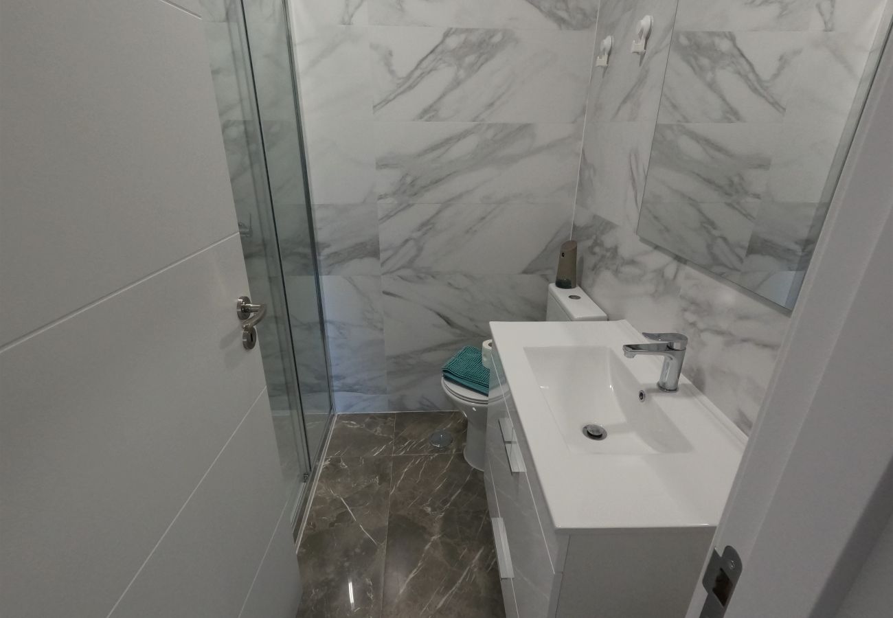 Apartamento em Costa de Caparica - Caparica, apartamento T1 Renovado, Costa de Caparica, Lisboa 