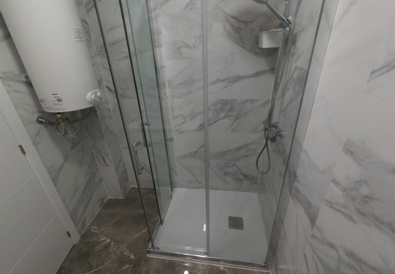 Apartamento em Costa de Caparica - Caparica, apartamento T1 Renovado, Costa de Caparica, Lisboa 